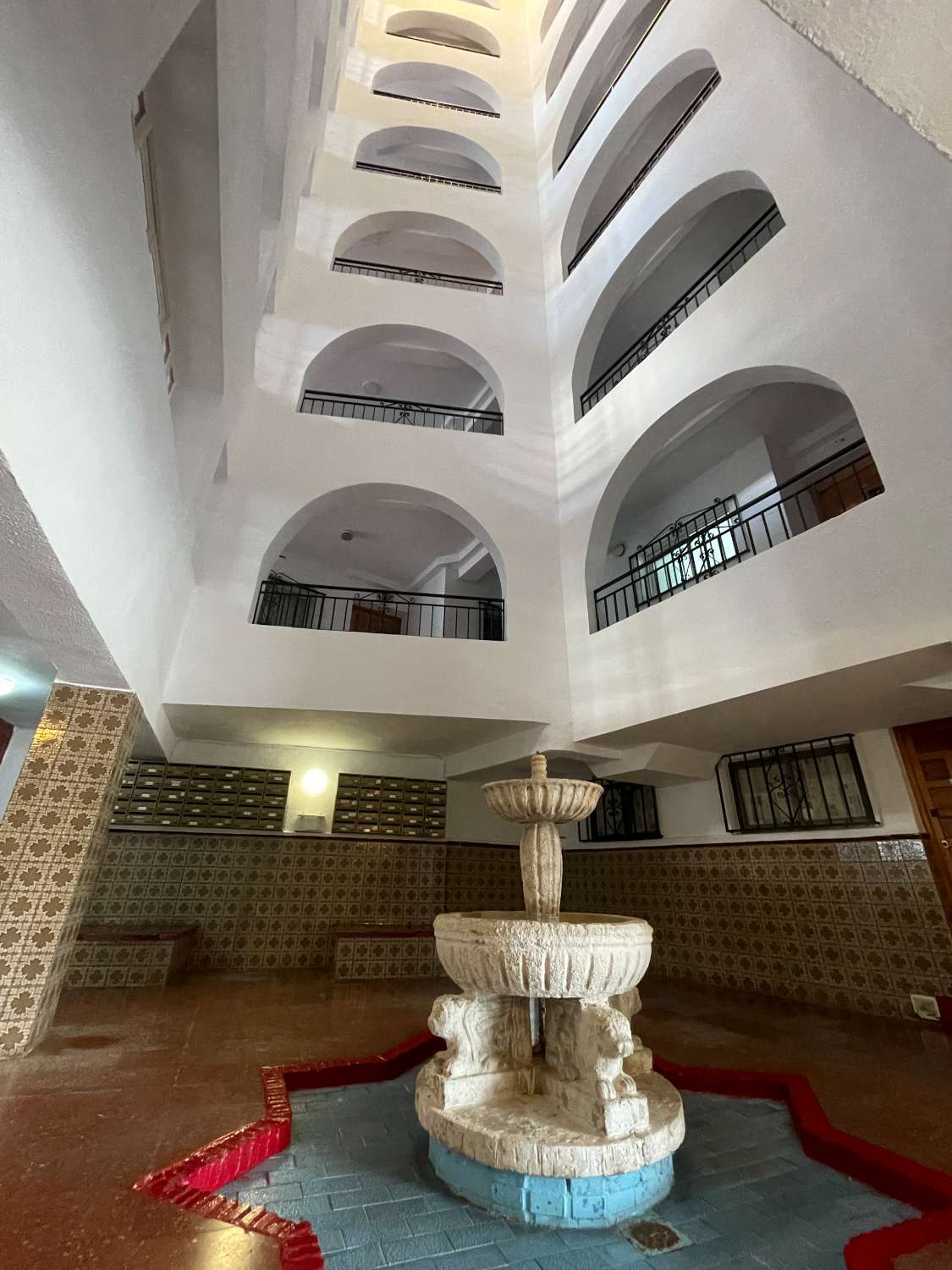 Apartment for sale in Edificio Bahia, next to the Hotel Parador in Nerja