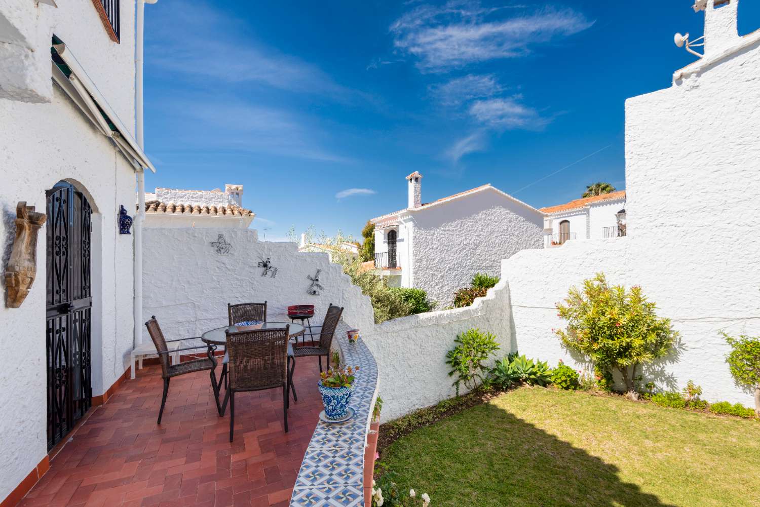 Villa for sale in Capistrano Pueblo, Nerja