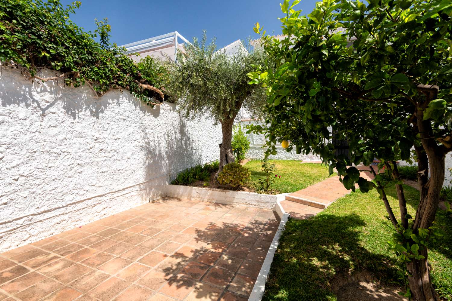 Villa till salu i byn Capistrano, Nerja