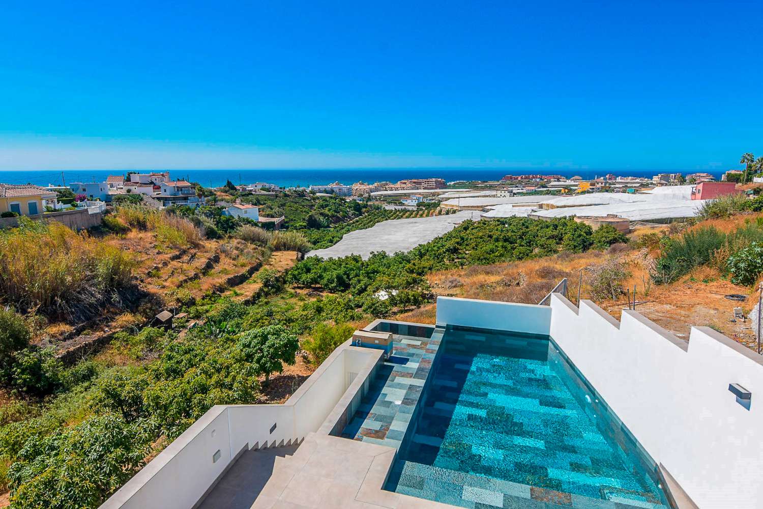 Villa for sale in Torrox Park