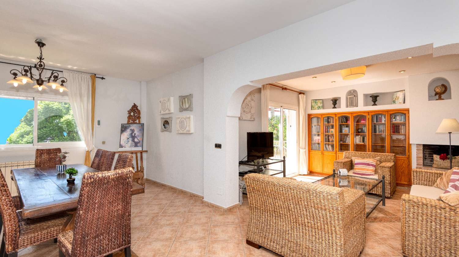 Frittliggende villa med privat basseng til salgs i Nerja (Capistrano-området)