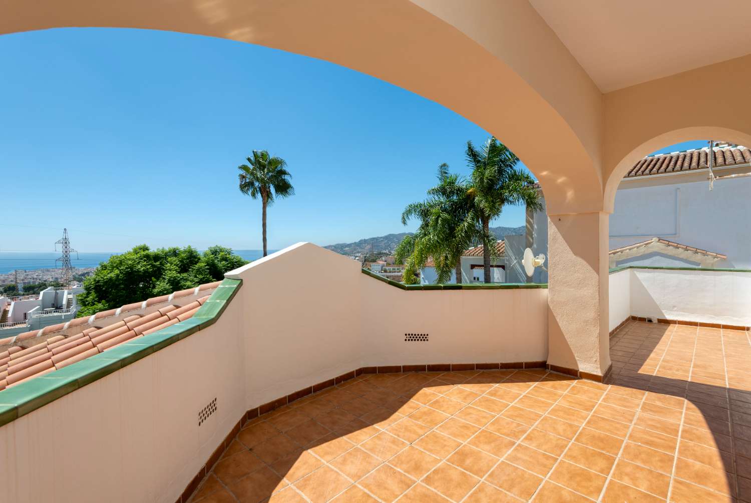 Villa con piscina privada a la venta en Nerja (Zona de Capistrano).