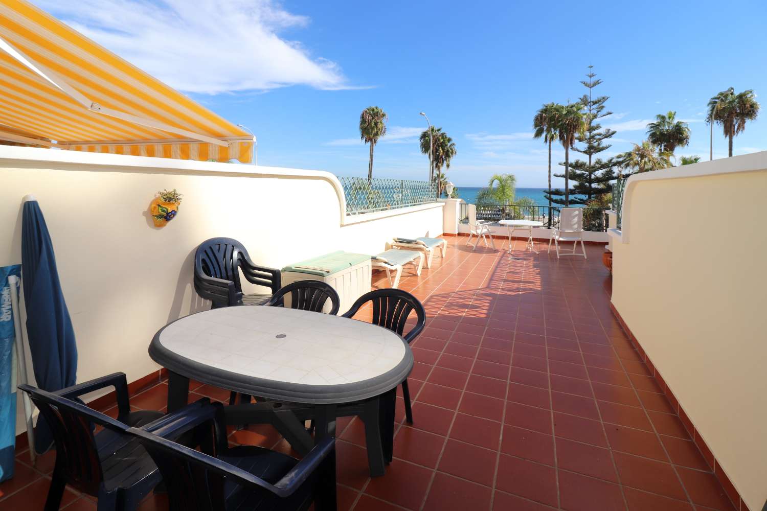 Beachfront Apartment with Stunning Sea Views on Playa Burriana