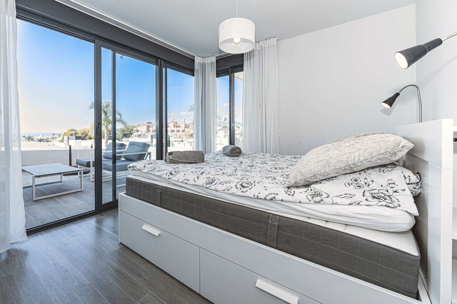 Apartamento en venta en Palma Real, Nerja