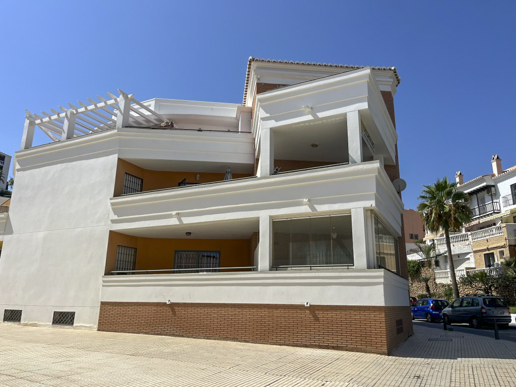 Property for sale in Nerja, Burriana beach