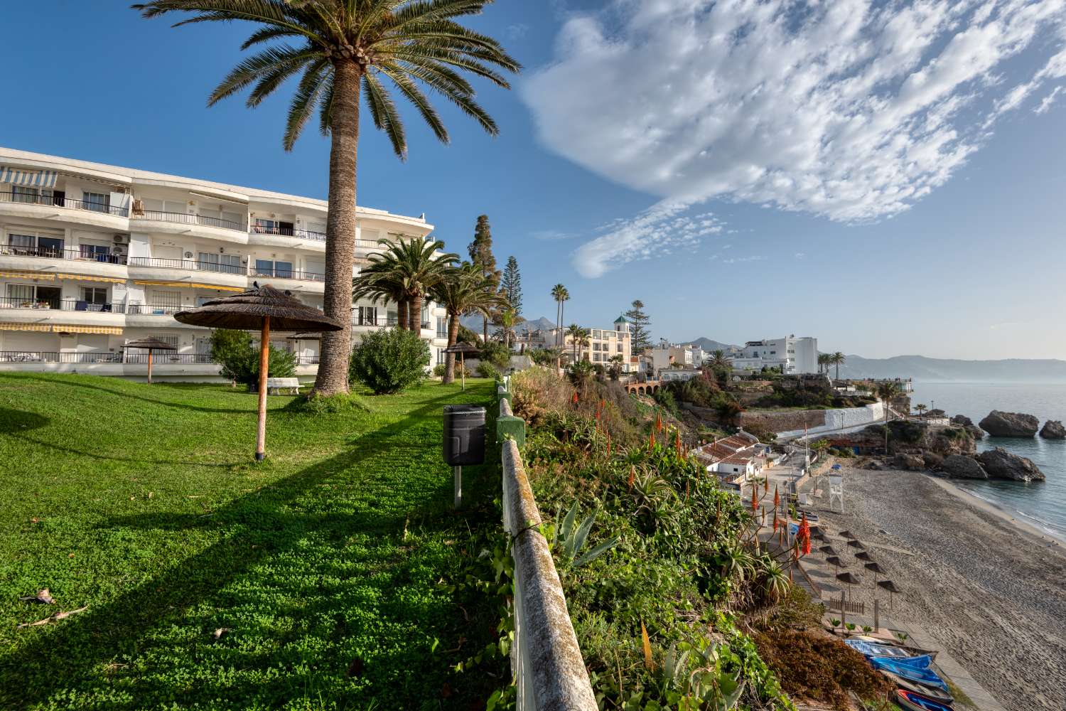 Immobilien zum Verkauf in Acapulco Playa, Nerja