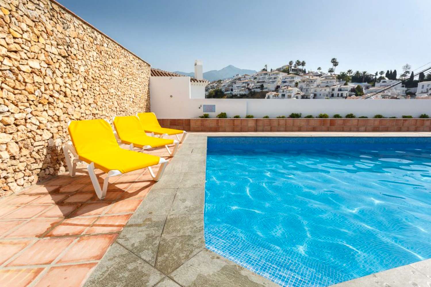 Immobilien zum Verkauf in Nerja, Strand Burriana