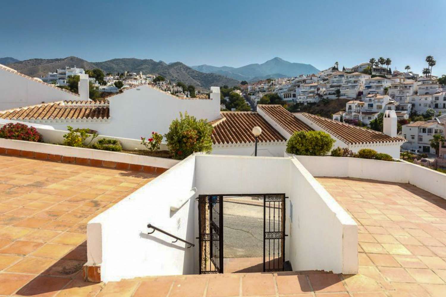 Immobilien zum Verkauf in Nerja, Strand Burriana