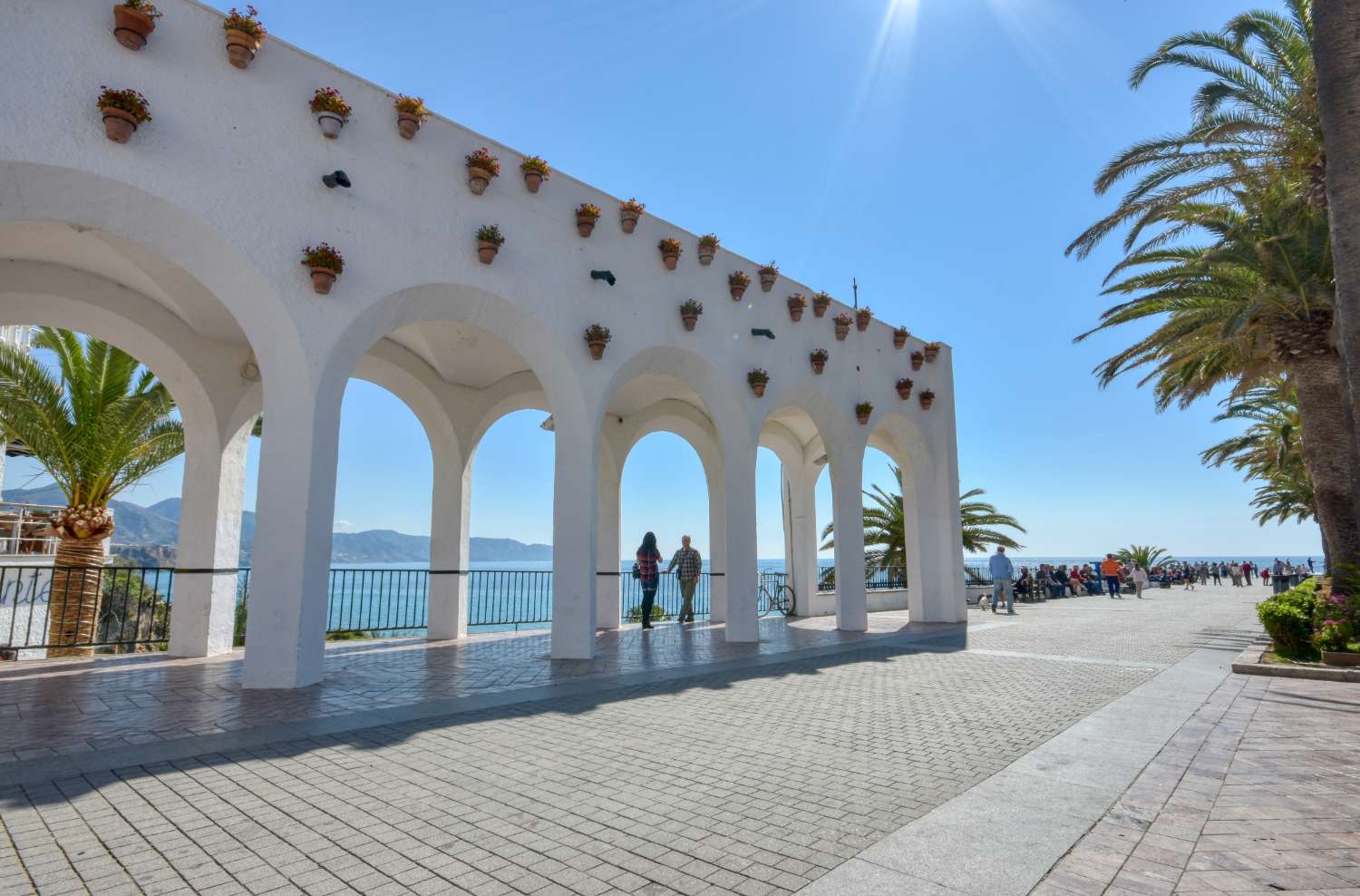 Immobilien zum Verkauf in Nerja, Strand Burriana