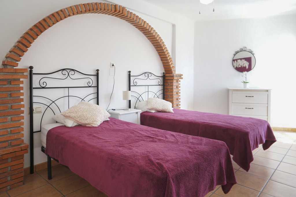 Dachgeschosswohnung zum Verkauf in Nerja, Strandbereich Burriana