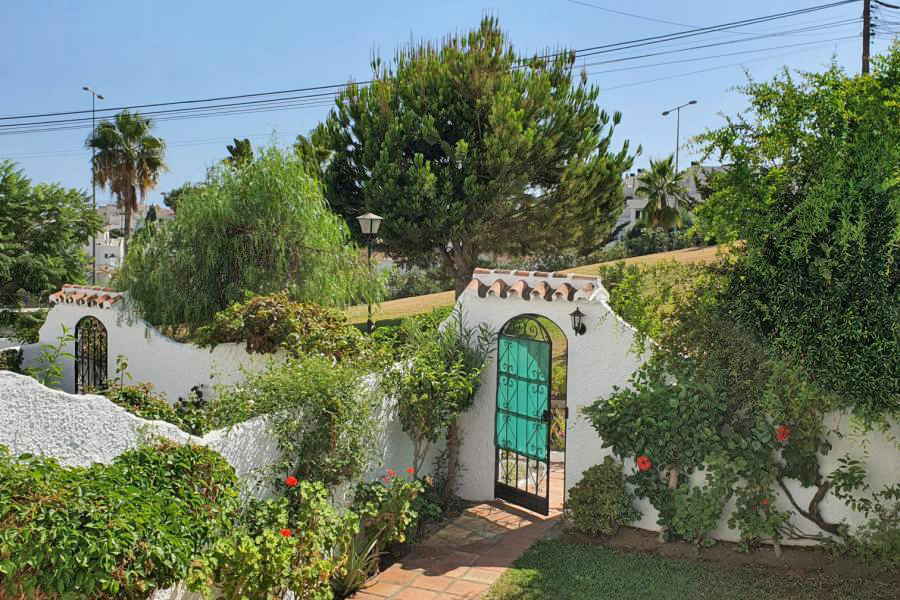 Wohnung zu verkaufen in Nerja, Capistrano Village