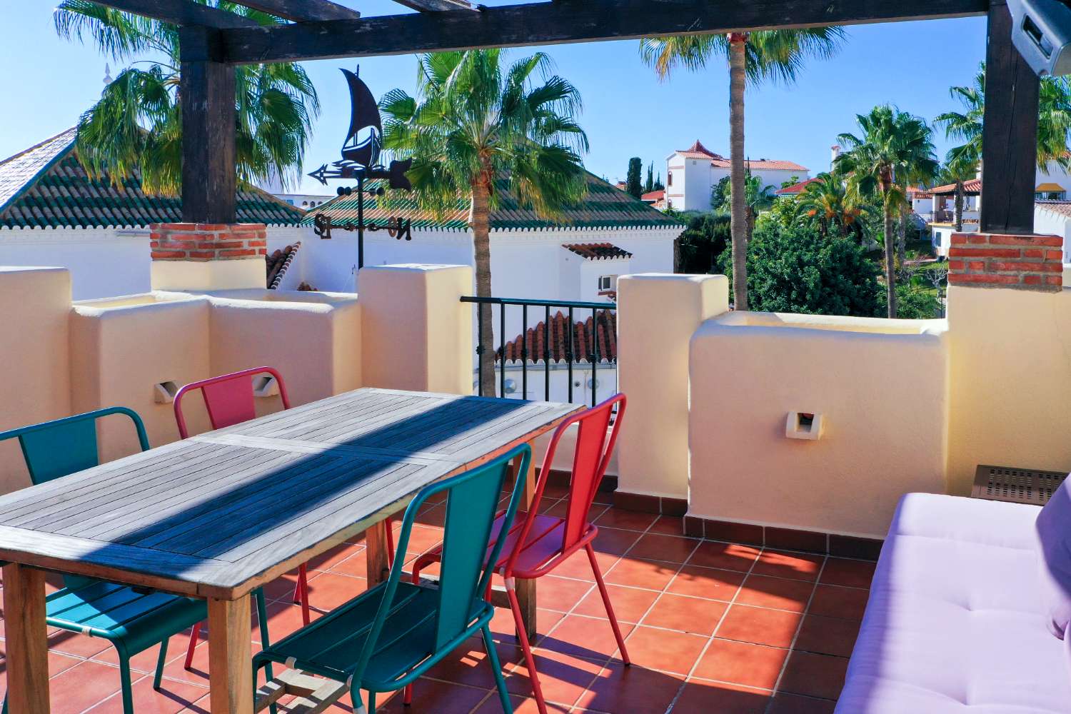 Charming Townhouse with Communal Pool, Walking Distance to Burriana Beach in Nerja