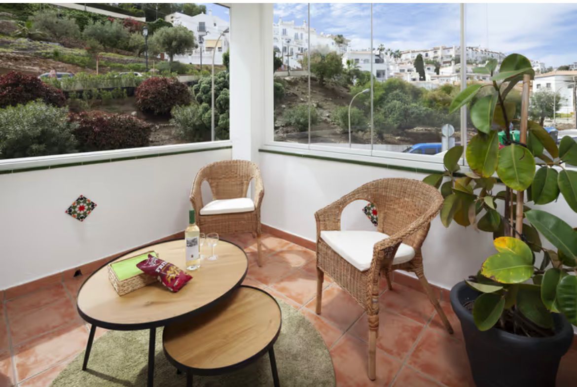 A beautifully presented one-bedroom apartment just meters from the famous Burriana Beach in Nerja.