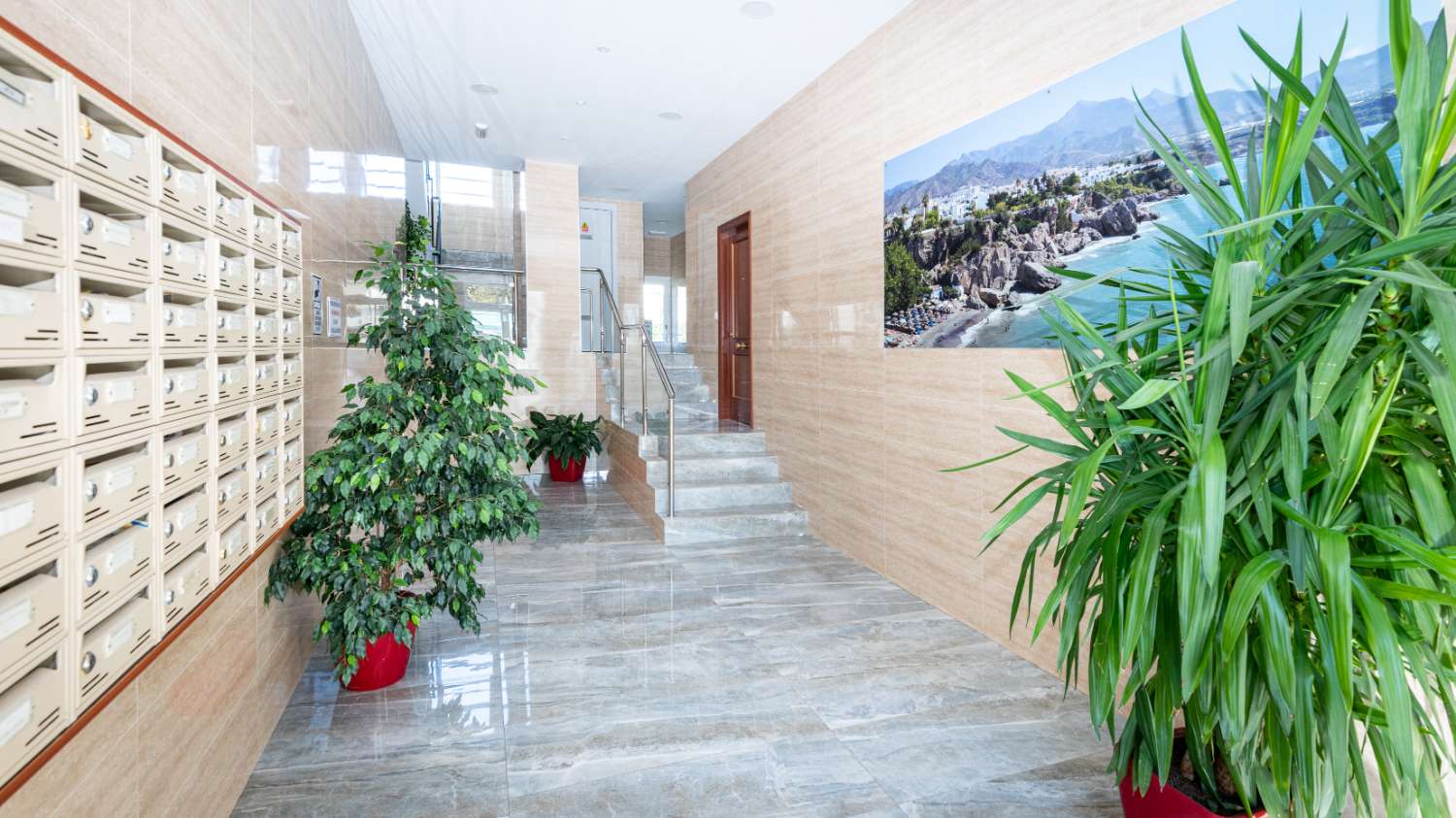 Top floor apartment for sale situated in Nerja